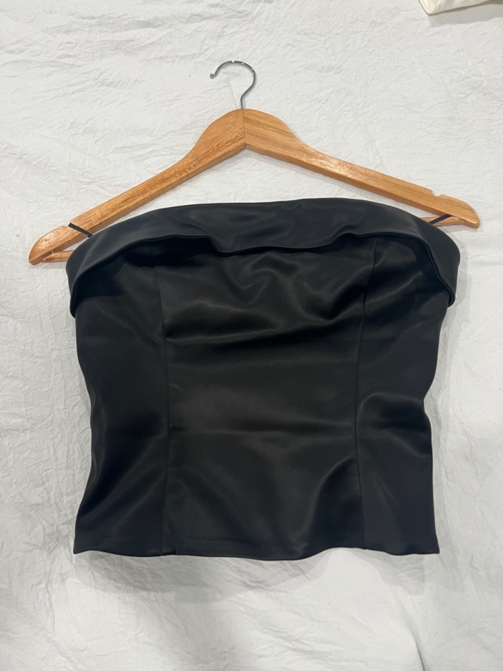 Aritzia Black Strapless Satin Bustier Top